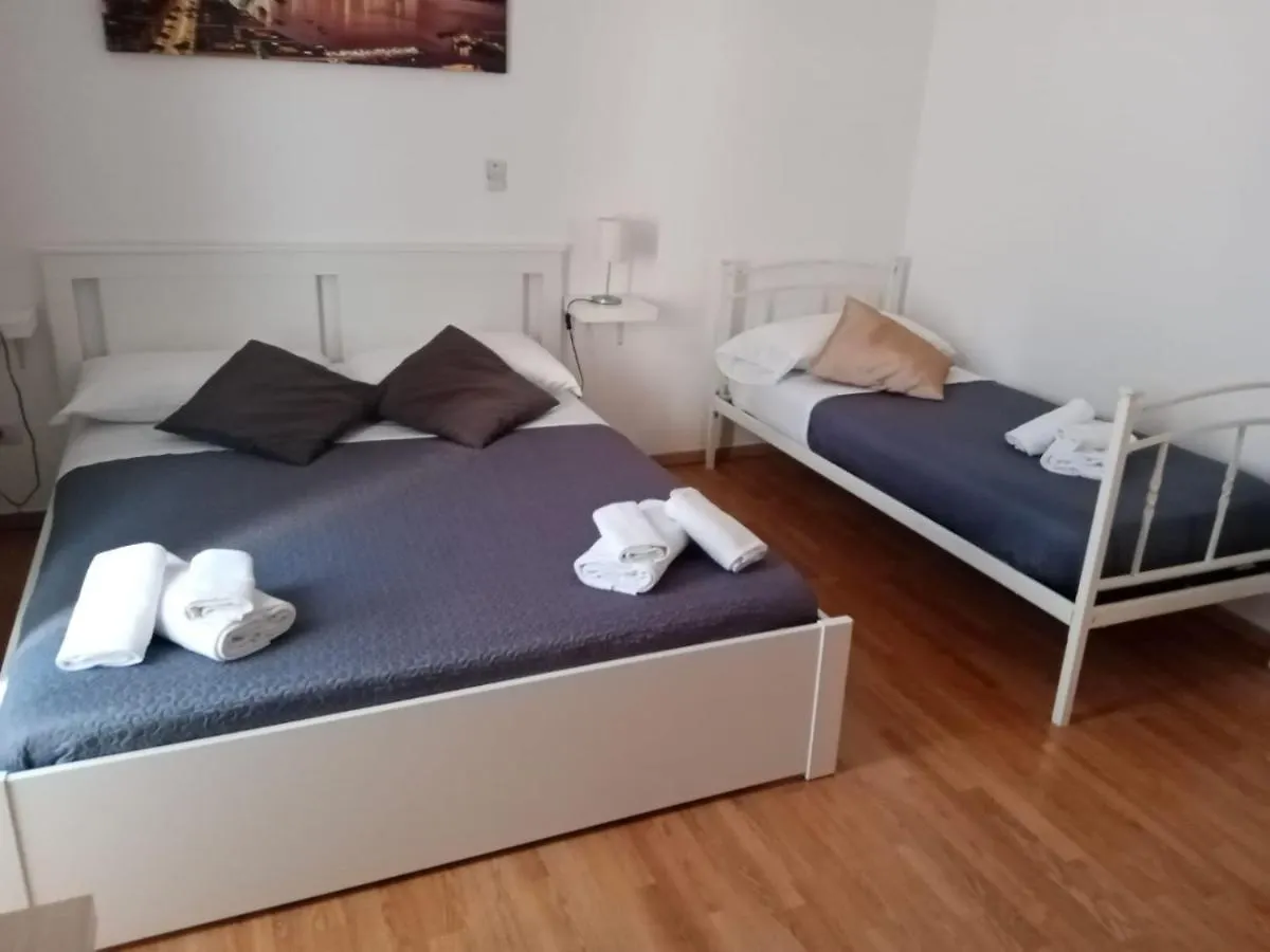 B&B I Love Napoli 0*,